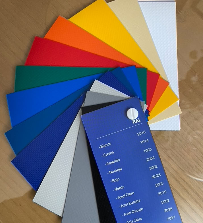 Muestrario colores lonas y estructura* (según modelo)