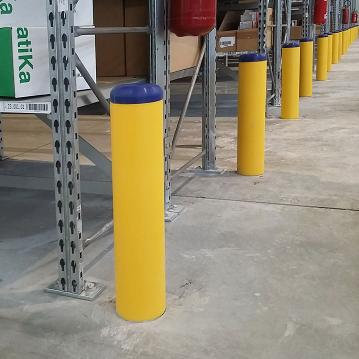 • Es la mejor opción para proteger la parte interior de puertas y esquinas.  • Además es una solución ideal para zonas de reducido tamaño que necesiten protección. 